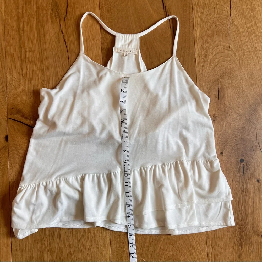 Copper Key Ruffle Bottom Shirt - Picture 3 of 7